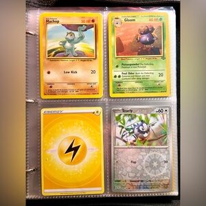 Pokemon Card Huge Lot Binder 160 Cards No Doubles Collection Card Game NM-M